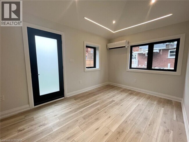 Building Photo - 110 Deschene Ave