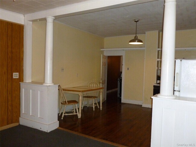 Foto del edificio - 19 Main St