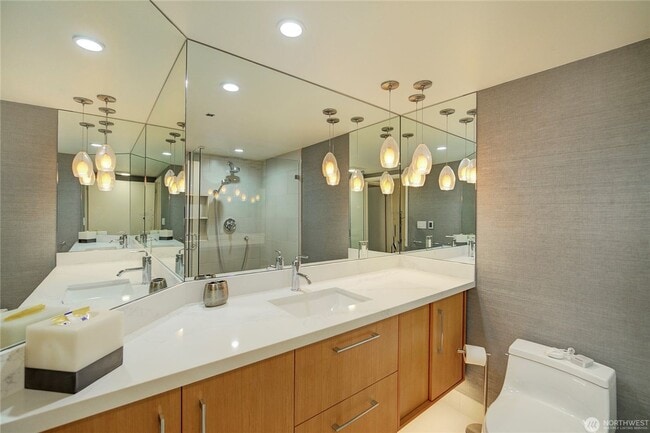 Photo - 2Bd/1.75Ba Seattle Condo