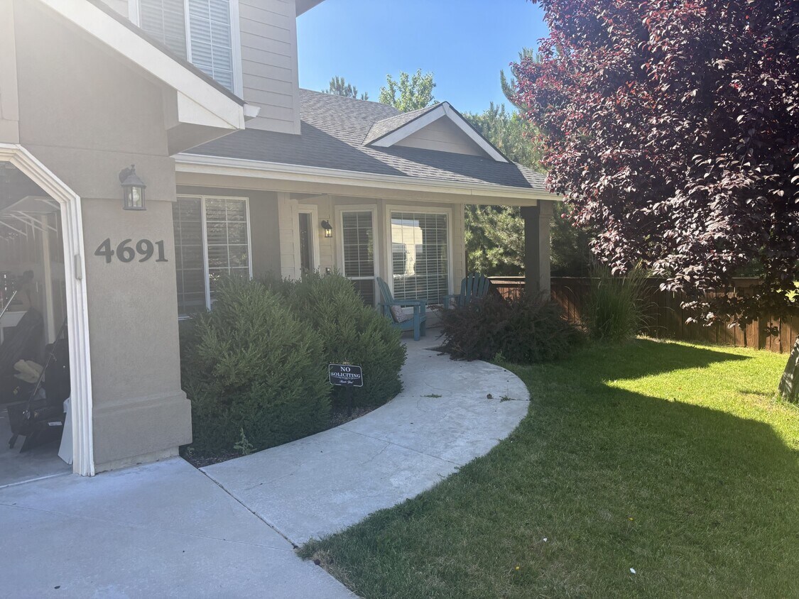Foto principal - 4691 N Bright Angel Pl