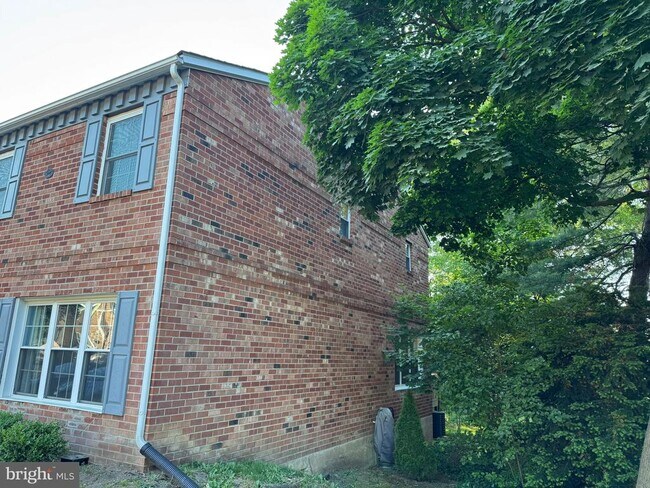 Foto del edificio - 60 Providence Ave
