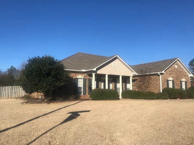 Building Photo - 113 Commonwealth Ct