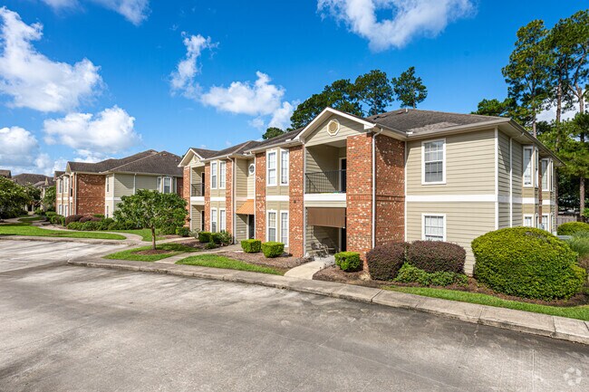 Foto del edificio - Reserve at Squirrel Run