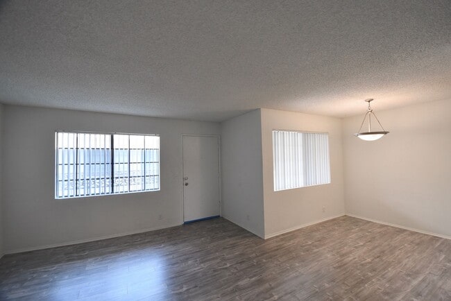 Building Photo - 11225 Huston St