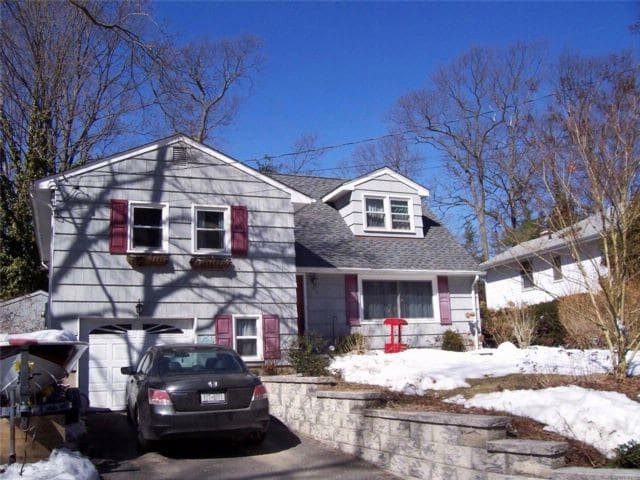 Primary Photo - 64 Harrison Dr