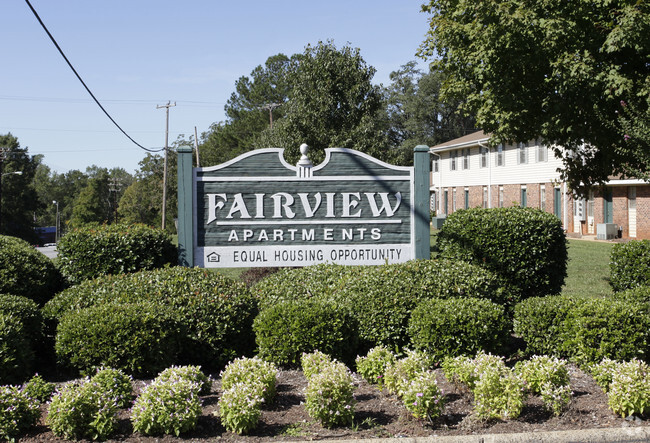 Foto del edificio - Fairview Gardens Apartments