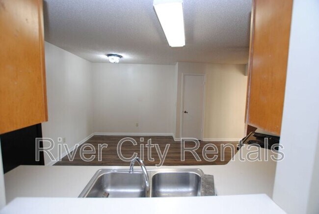 Foto del edificio - 10343 Huntington Forest Blvd E