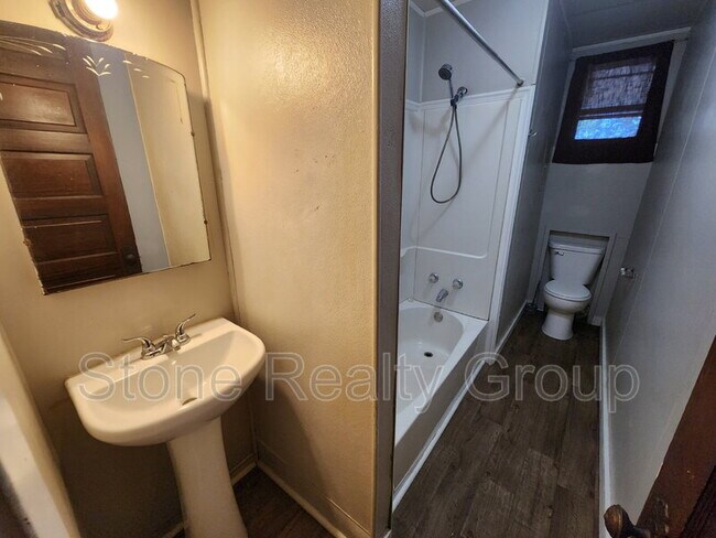 Foto del edificio - 1130 N 8th St