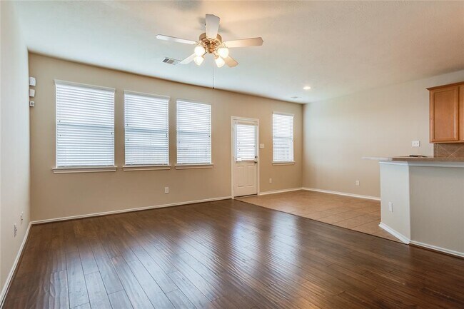 Foto del edificio - 2708 Maybrook Hollow Ln