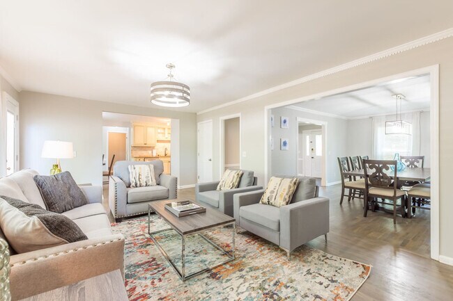 Foto del edificio - 455 Cove Dr NE