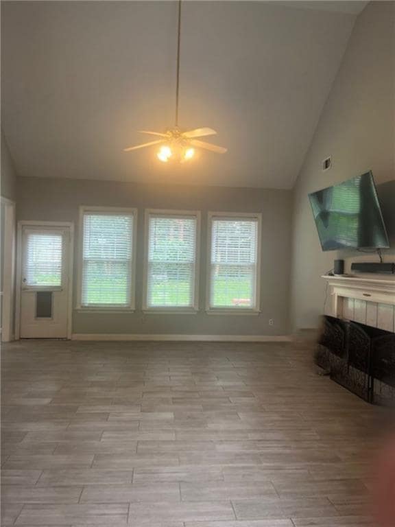 Building Photo - 10825 Pinewalk Forest Cir