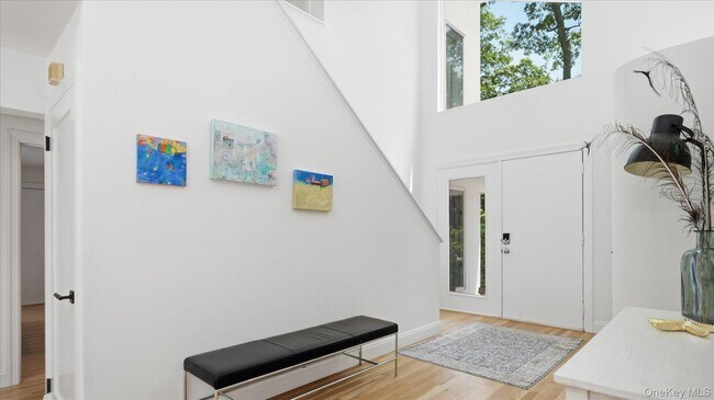 Foto del edificio - 7 Midhampton Ct