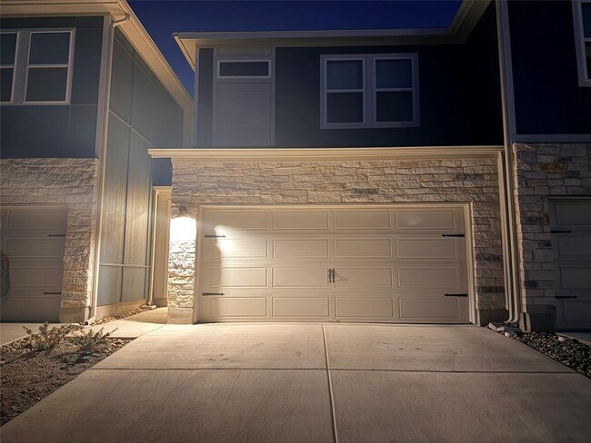 Foto del edificio - 1850 Settlers Glen Dr