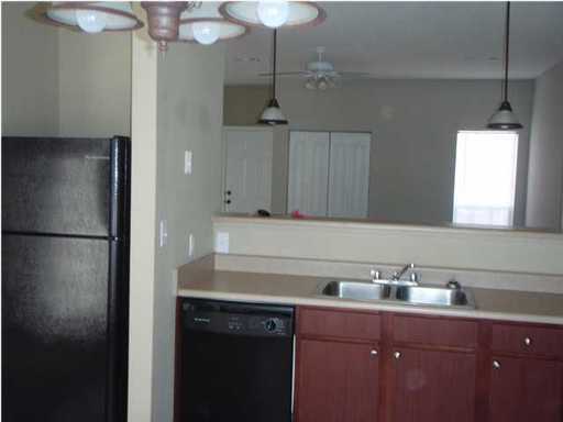 Building Photo - 20 Pine Meadows Cir