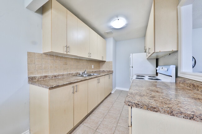 Building Photo - Equity Place