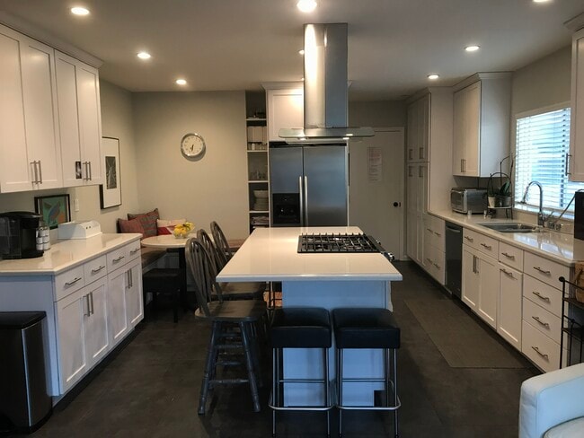 Foto del edificio - 2716 El Caminito