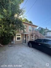 Building Photo - 1309 Maple St