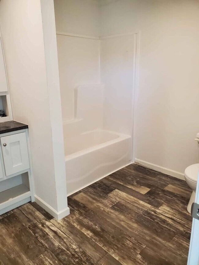 Foto del edificio - 413 Rhett Lane