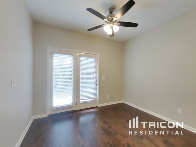 Building Photo - 121 Hickory Sta Ln