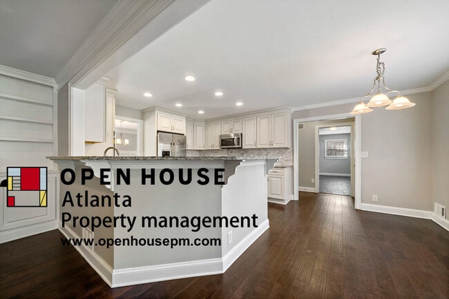 Building Photo - 3301 Hallmark Dr, Marietta