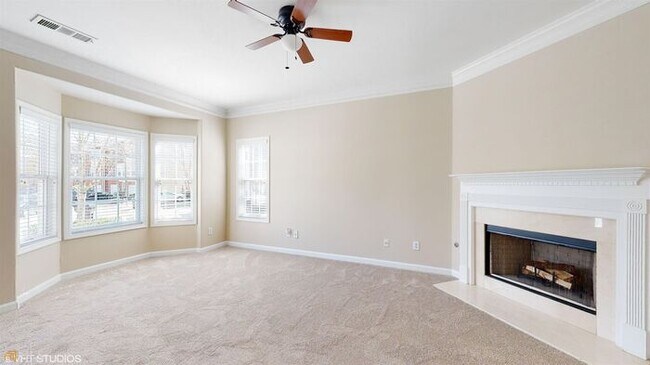 Building Photo - Exceptional 2BR/2.5BA End Unit Townhome in College Park!