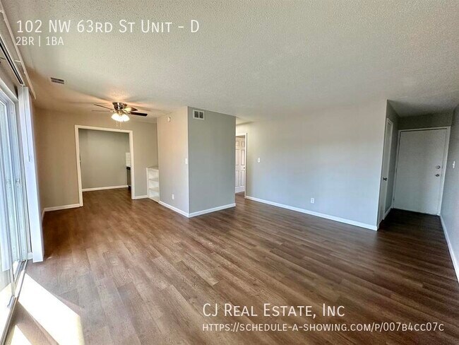 Foto del edificio - 102 NW 63rd St