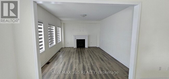 Building Photo - 223 Warden St
