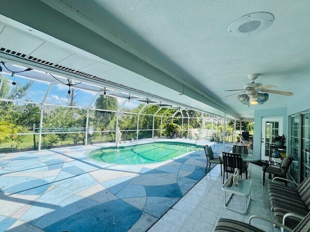 Foto del edificio - 5638 Country Lakes Dr