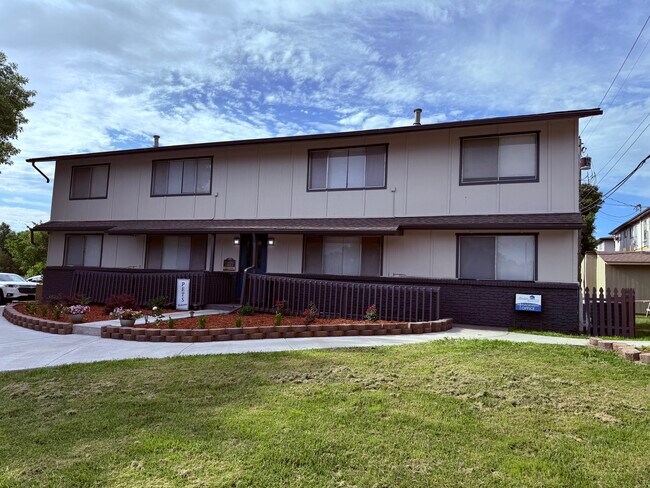 Foto del edificio - Bluestem Apartments