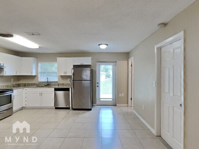 Foto del edificio - 5547 Golden Nugget Dr