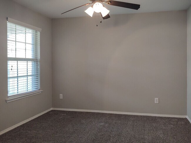 Building Photo - 2330 Willard Way