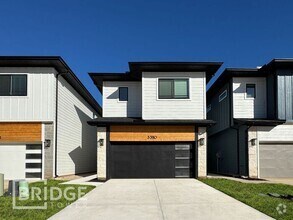 Building Photo - 33110 Willow Hts Ln