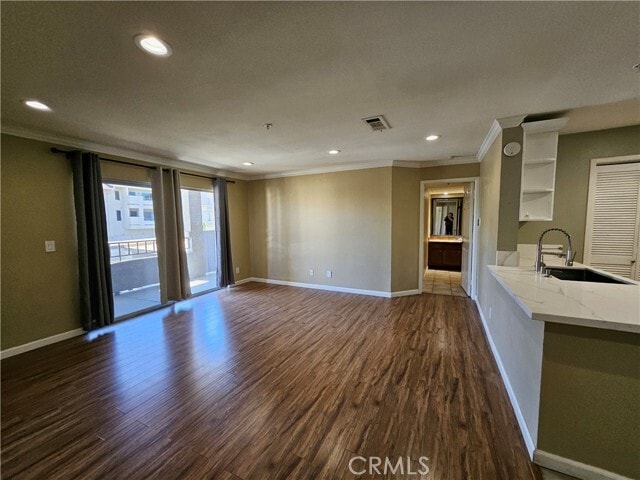 Building Photo - 1030 Vista Del Cerro Dr