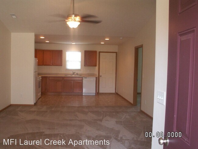 Building Photo - 2240 Morning Glory Dr