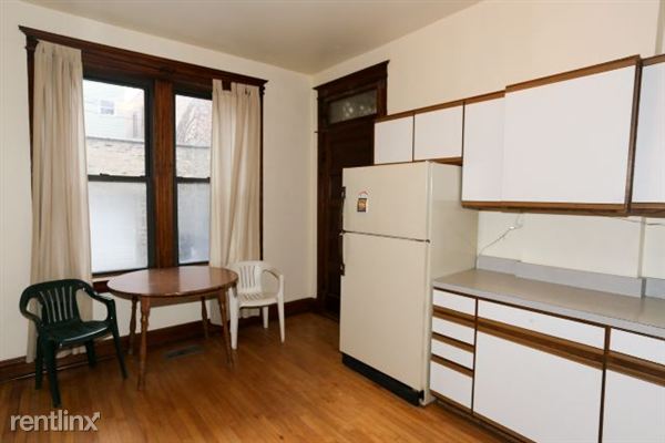 Foto del edificio - 2317 W Iowa St