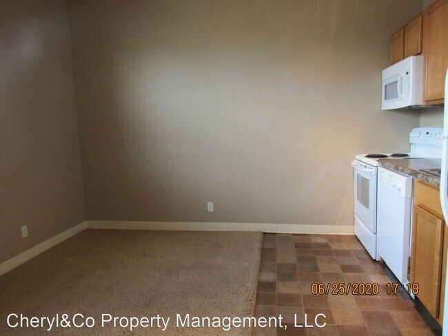 Building Photo - 1 br, 1 bath House - 710 Main Street, Apt 718