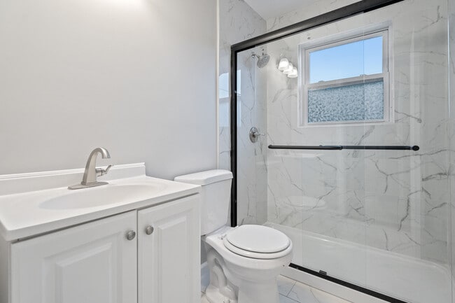 Photo - 2912 Abigail Dr Apartment