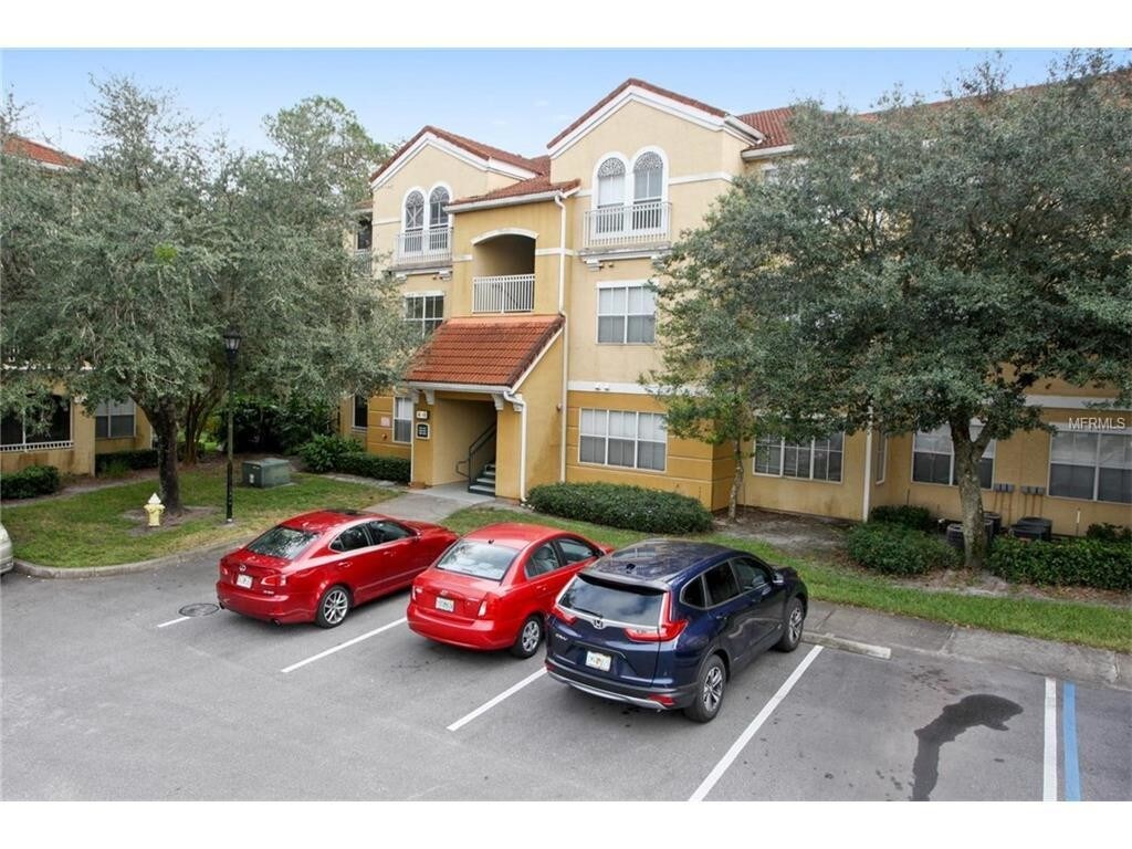 Primary Photo - 18000 Richmond Pl Dr