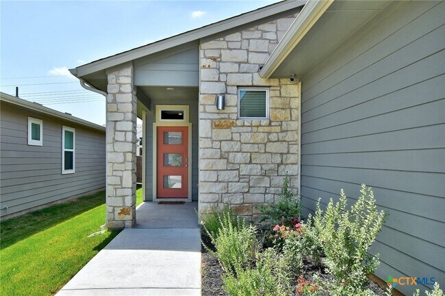 Foto del edificio - 121 Fairfax Ave