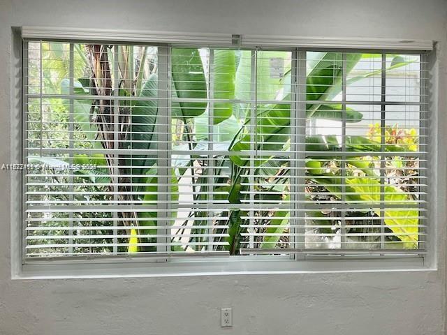 Foto del edificio - 934 16th St