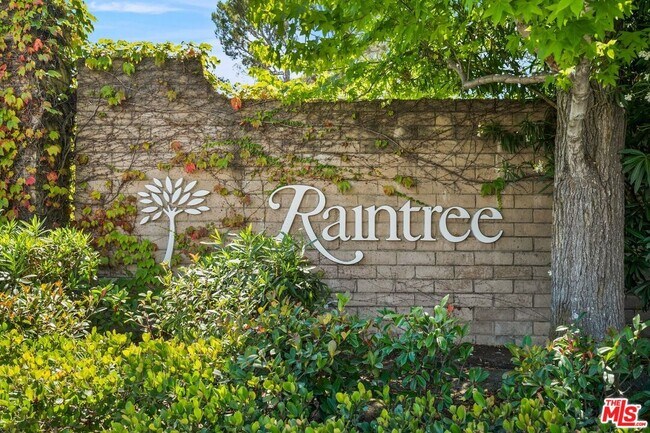 Building Photo - 1213 Raintree Cir