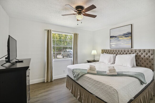 Foto del edificio - 811 W Magnolia St