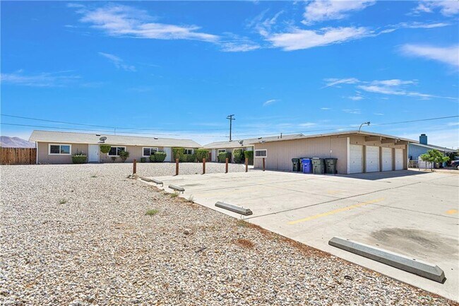 Foto del edificio - 20933 Sioux Rd