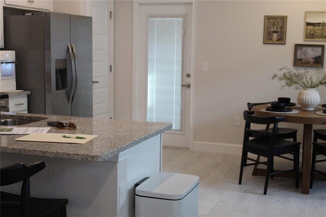 Foto del edificio - 36140 Trinity Glade Rd