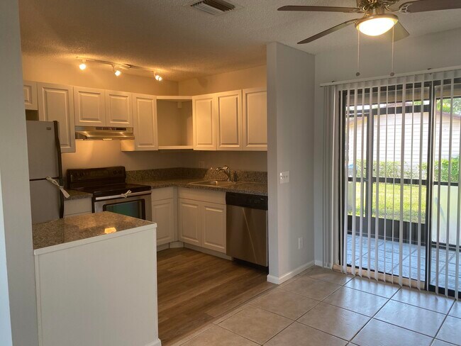 Building Photo - 2297 Ida Way