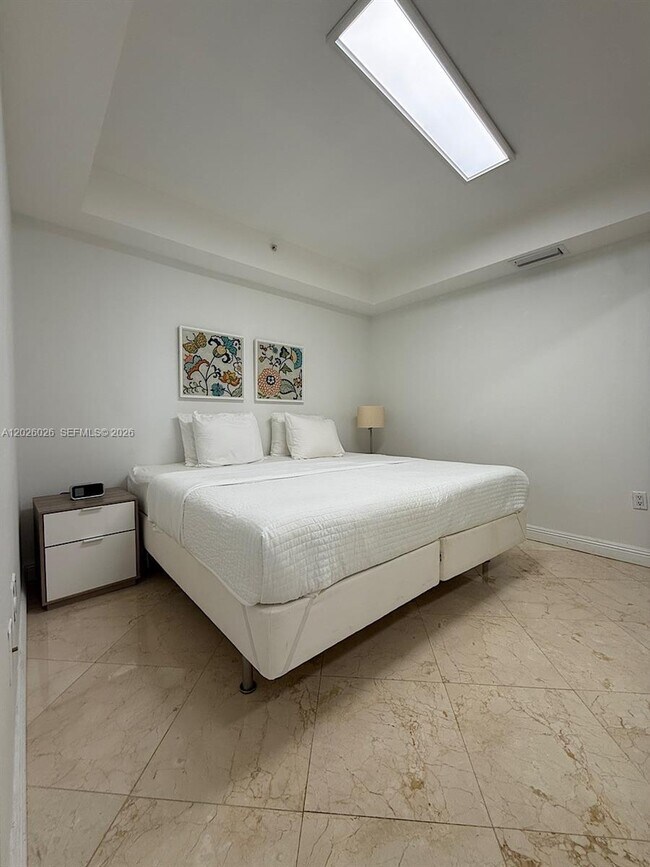 Foto del edificio - 16400 Collins Ave