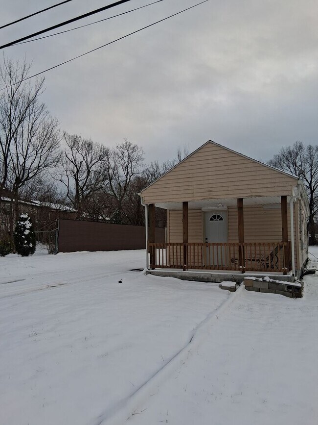Foto del edificio - Quaint Newly-renovated Bungalow