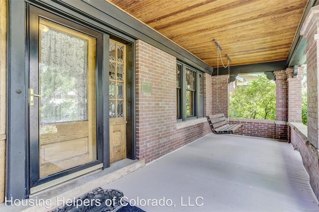 Foto del edificio - 8 br, 4 bath House - 970 11th Street
