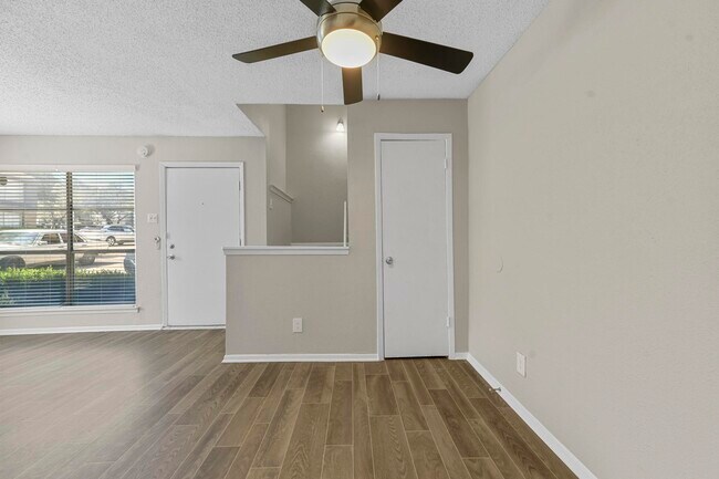 Open floorplan with storage - Stone Canyon
