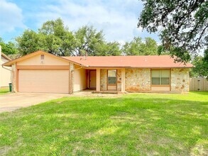 Building Photo - 12111 Saxony Ln